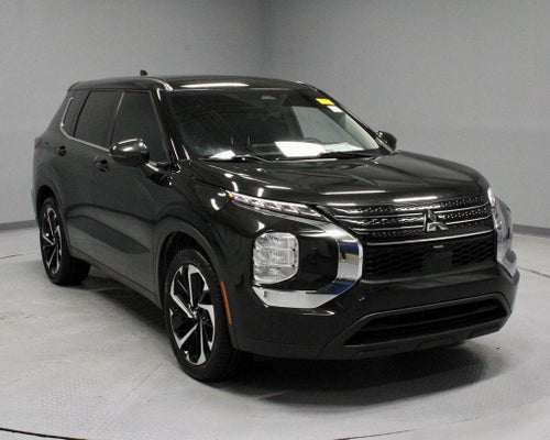 2022 Mitsubishi Outlander ES