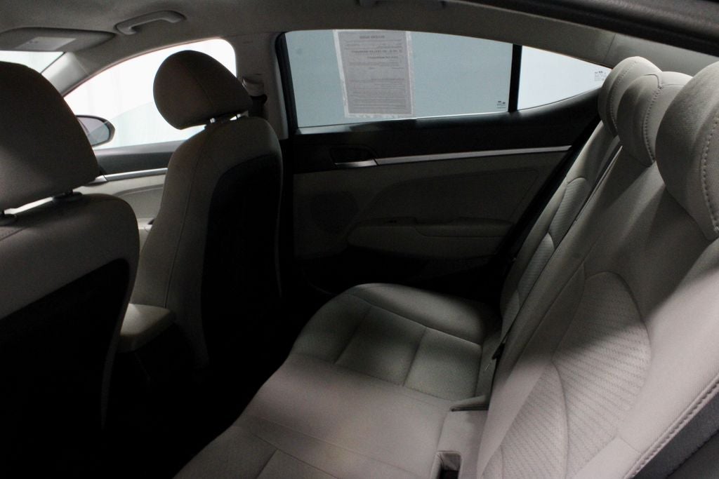 2019 Hyundai ELANTRA SE