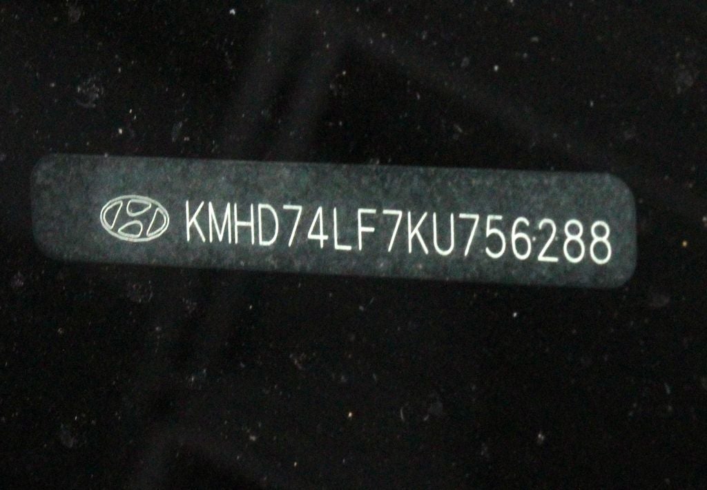 2019 Hyundai ELANTRA SE