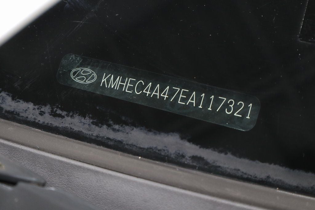 2014 Hyundai SONATA Hybrid Base