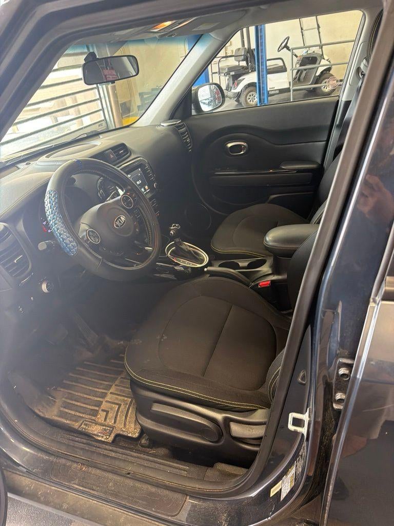 2014 Kia Soul +