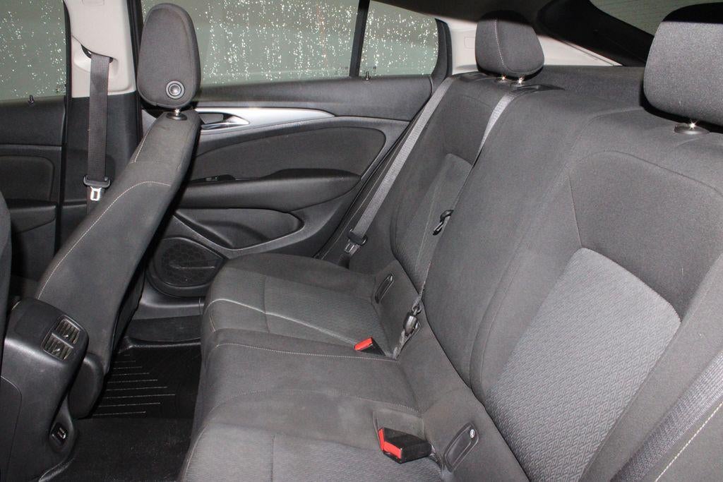 2018 Buick Regal Sportback Preferred