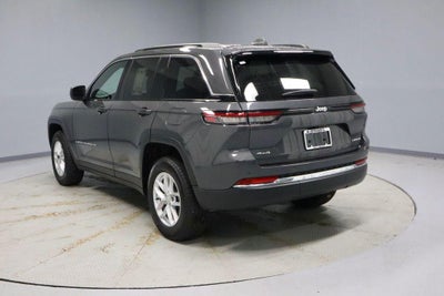 2024 Jeep Grand Cherokee Laredo X 4x4