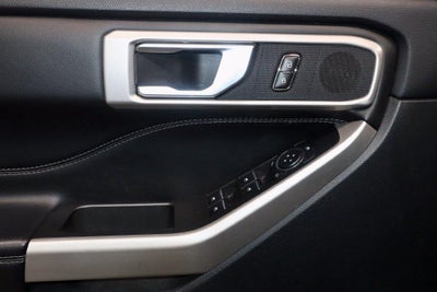 2023 Ford Explorer XLT 4WD