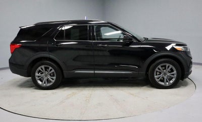 2023 Ford Explorer XLT 4WD