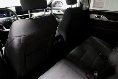 2025 Ford Explorer Active 4WD