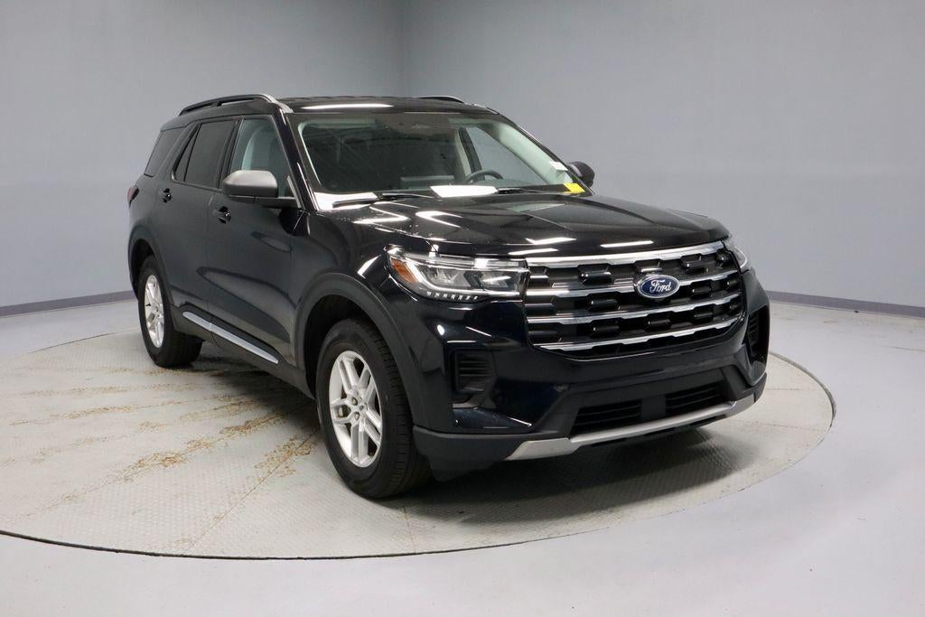 2025 Ford Explorer Active 4WD