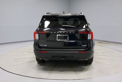 2025 Ford Explorer Active 4WD