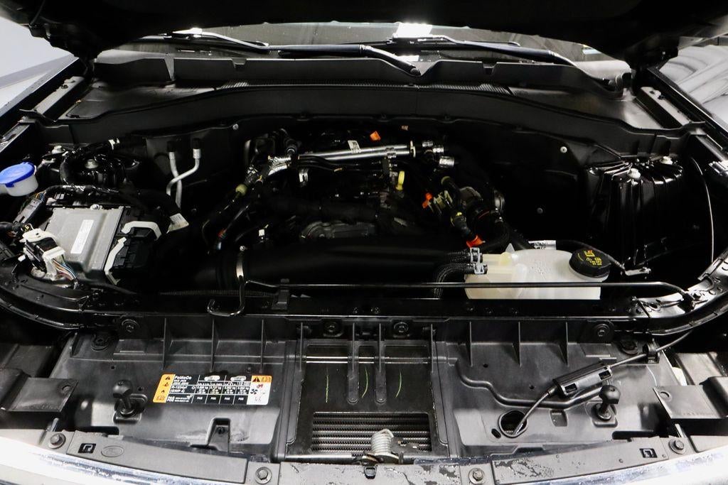 2025 Ford Explorer Active 4WD