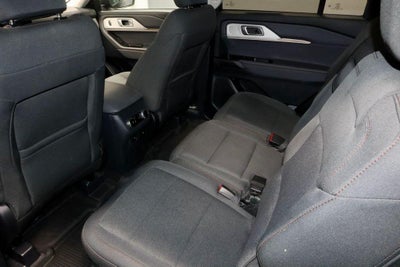 2025 Ford Explorer Active 4WD