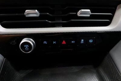 2025 Ford Explorer Active 4WD