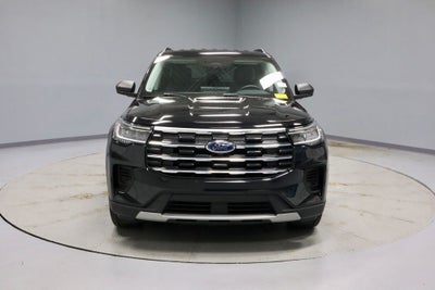 2025 Ford Explorer Active 4WD