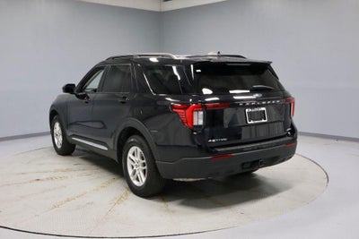 2025 Ford Explorer Active 4WD