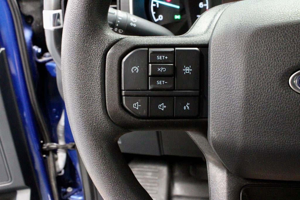 2023 Ford F-150 XL 4WD SuperCrew 5.5' Box