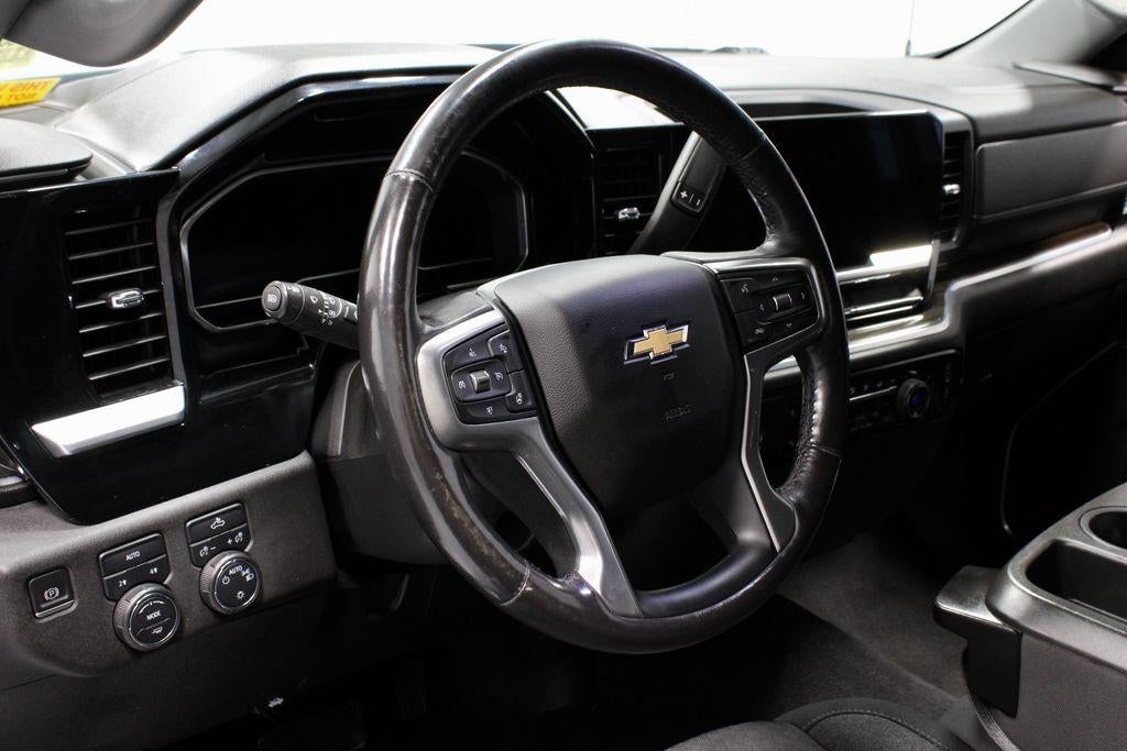 2022 Chevrolet Silverado 1500 Crew Cab Short Box 4-Wheel Drive LT 2FL