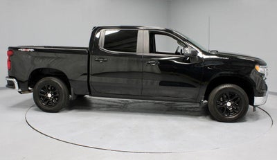 2022 Chevrolet Silverado 1500 Crew Cab Short Box 4-Wheel Drive LT 2FL