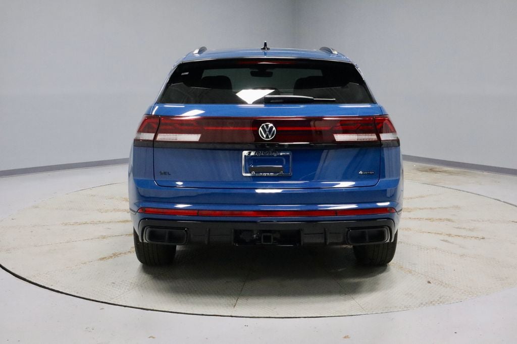 2025 Volkswagen Atlas Cross Sport 2.0T SEL R-Line Black 4MOTION