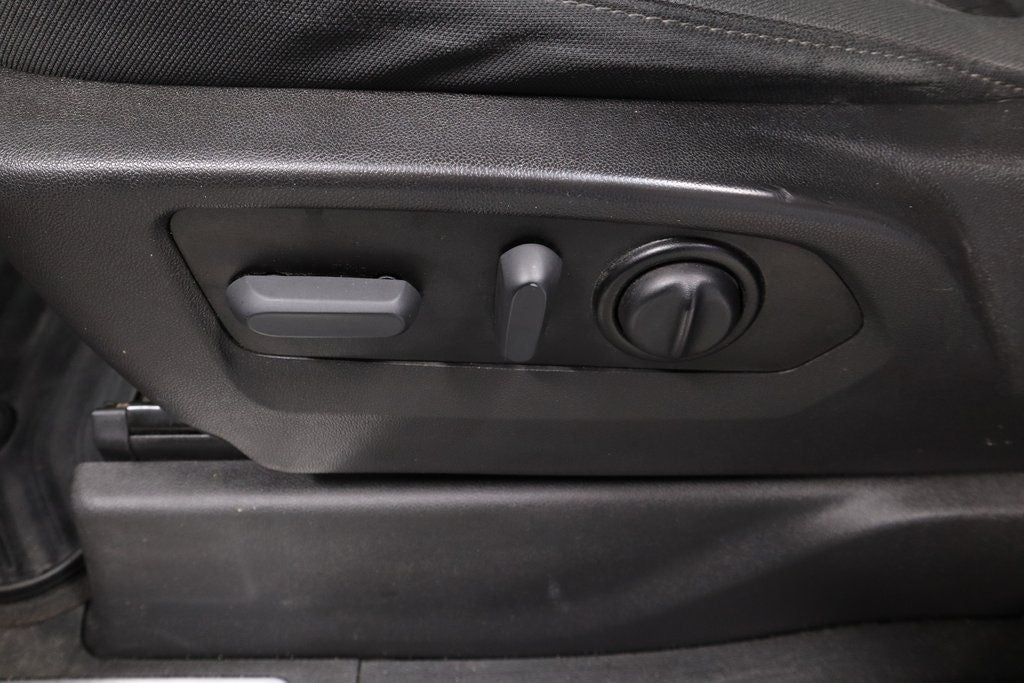 2022 GMC Sierra 1500 Limited Crew Cab Short Box 4-Wheel Drive Elevation 3VL