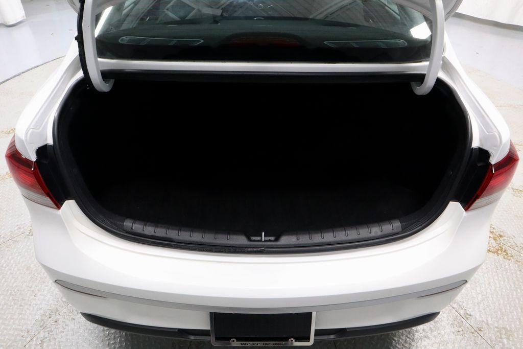 2023 Kia Rio LX IVT