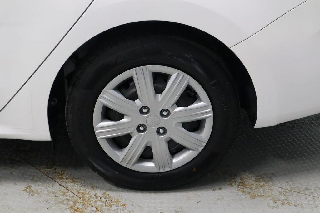 2023 Kia Rio LX IVT