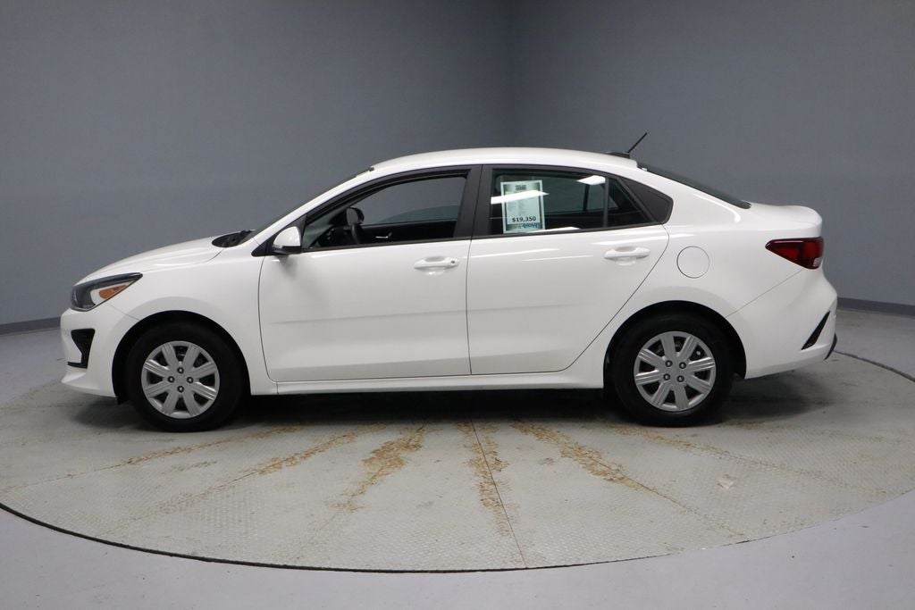 2023 Kia Rio LX IVT