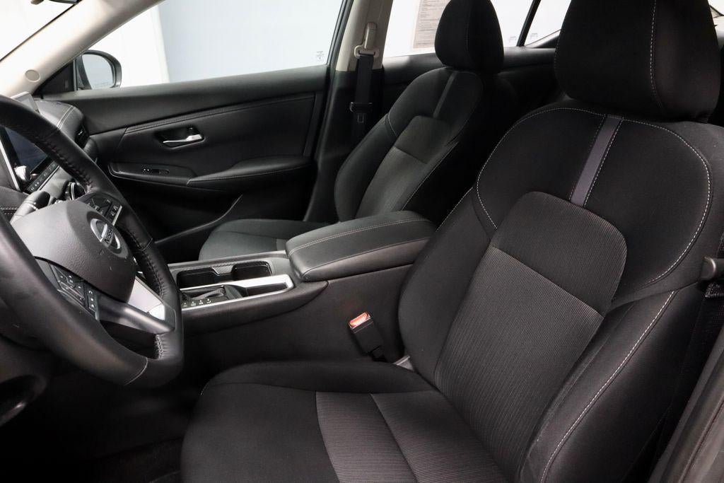 2023 Nissan Sentra SV CVT