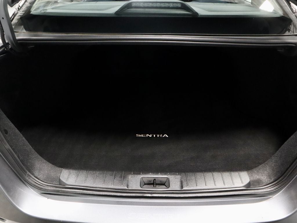 2023 Nissan Sentra SR CVT
