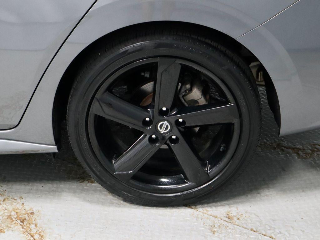 2023 Nissan Sentra SR CVT