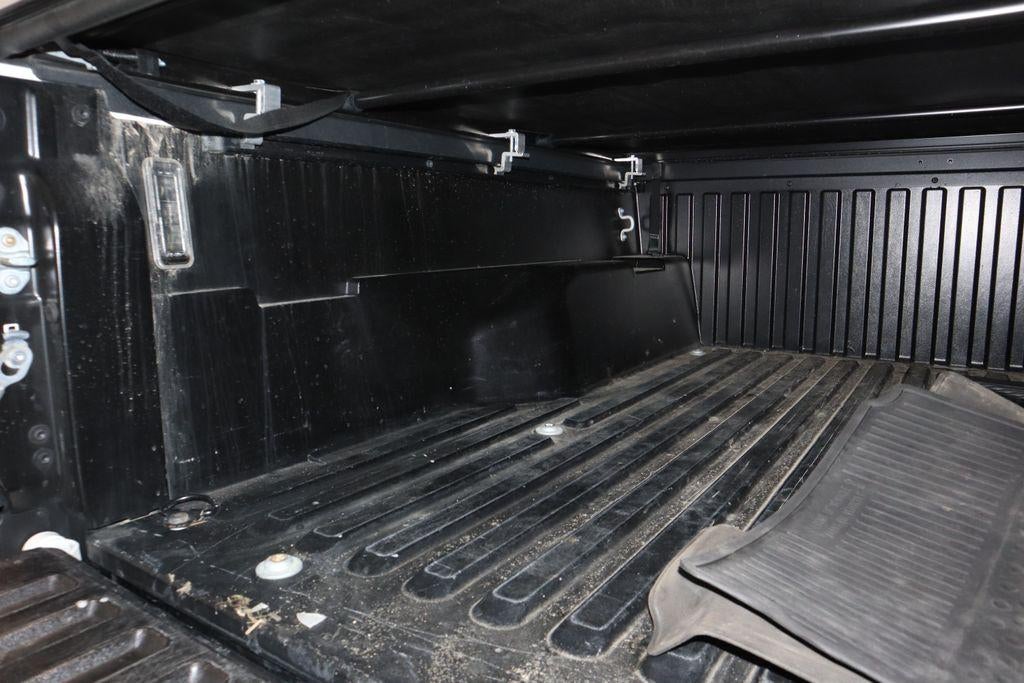 2023 Toyota Tacoma 4WD 4WD SR Double Cab 5' Bed V6 AT (GS)