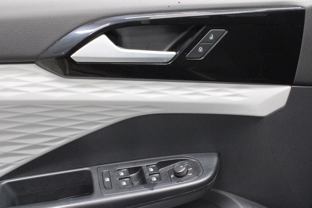 2024 Volkswagen Taos S 4MOTION