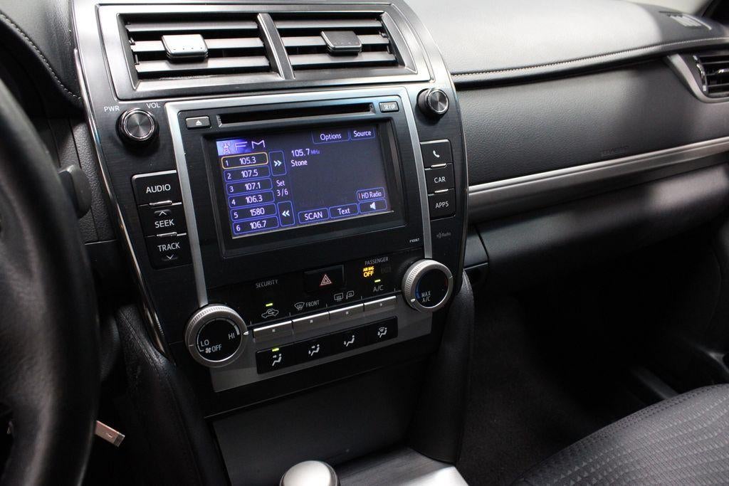 2012 Toyota Camry 4dr Sdn I4 Auto SE (Natl)