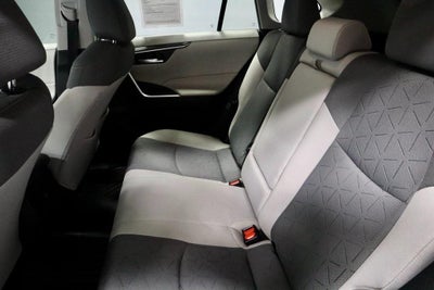 2022 Toyota RAV4 Hybrid XLE AWD (Natl)