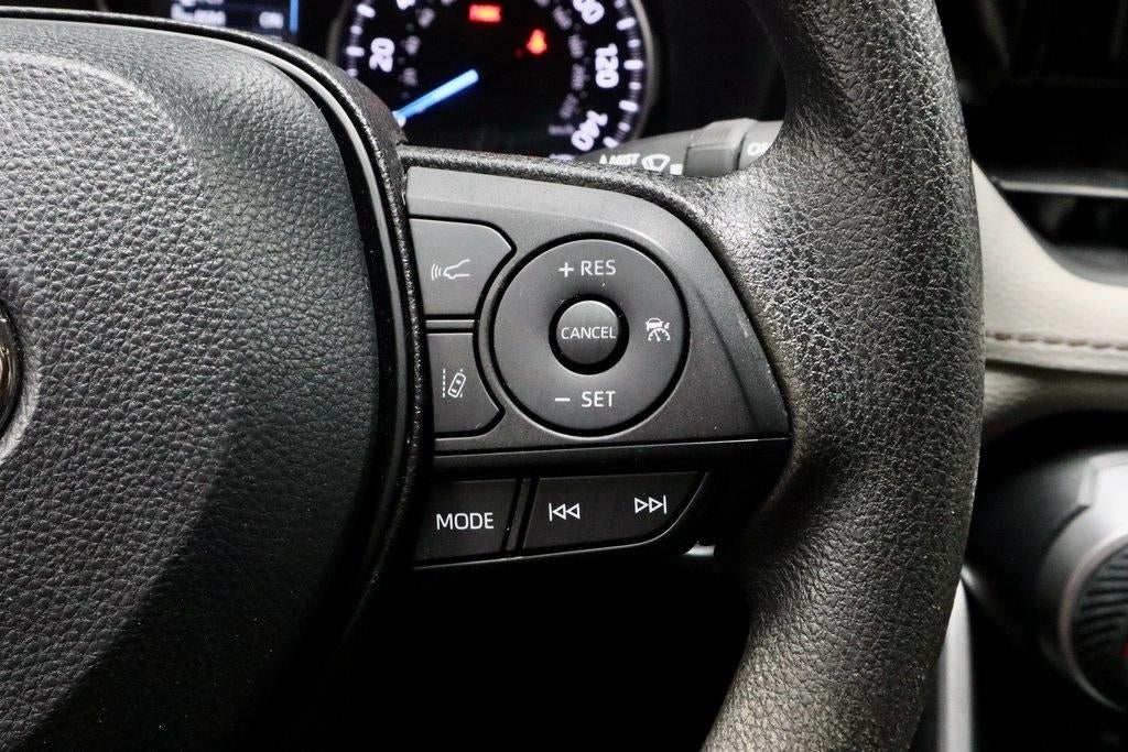 2022 Toyota RAV4 Hybrid XLE AWD (Natl)