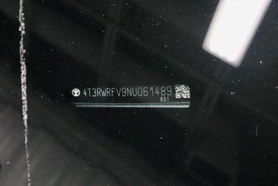 2022 Toyota RAV4 Hybrid XLE AWD (Natl)