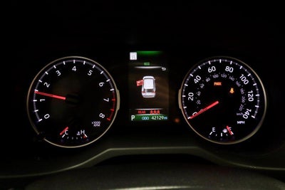 2019 Toyota RAV4 LE AWD (Natl)