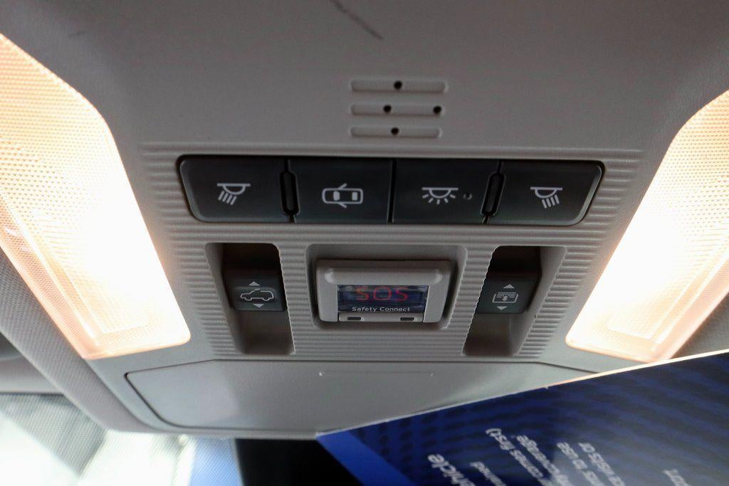 2019 Toyota RAV4 Limited AWD (GS)