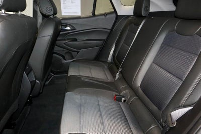 2025 Chevrolet Trax FWD 4dr LT