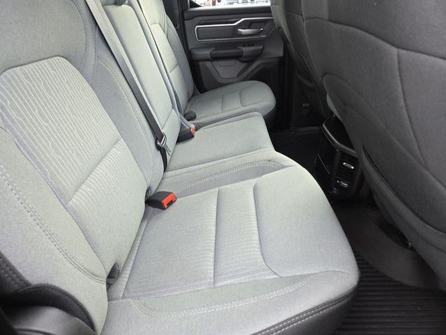 2021 RAM 1500 Big Horn 4x4 Quad Cab 6'4" Box