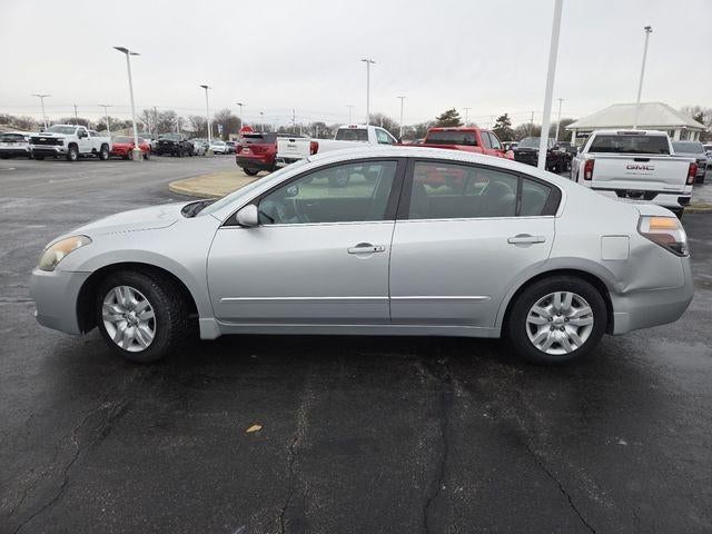 2009 Nissan Altima 4dr Sdn I4 CVT 2.5 S