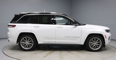 2023 Jeep Grand Cherokee Summit