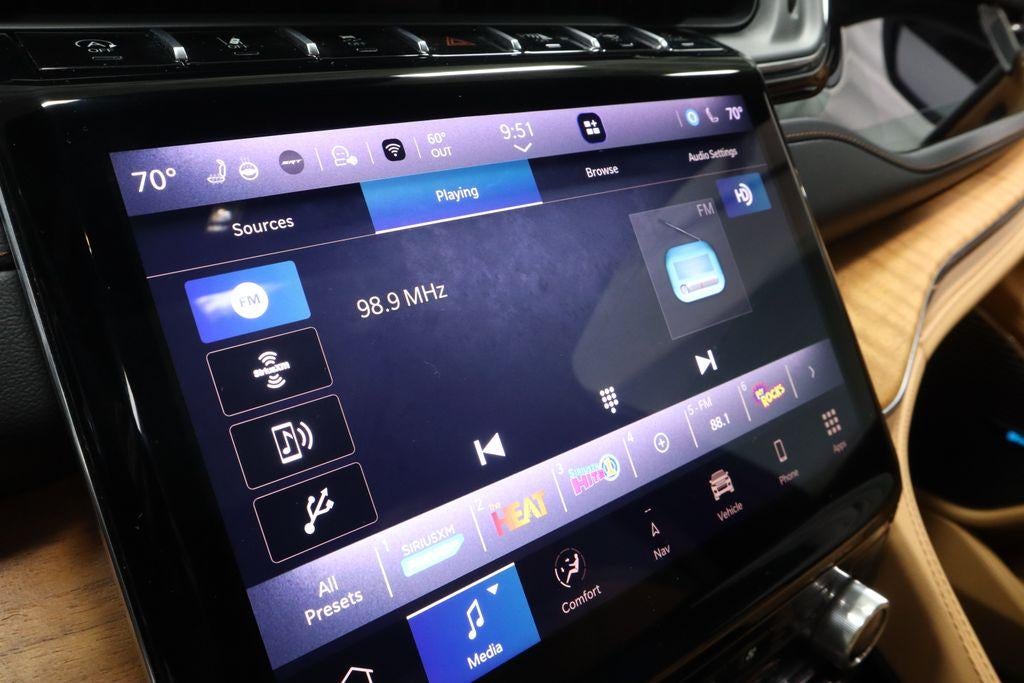 2025 Jeep Grand Cherokee Summit Reserve