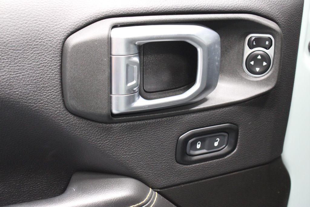 2024 Jeep Wrangler 4xe Sahara 4xe