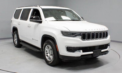 2023 Jeep Wagoneer Base