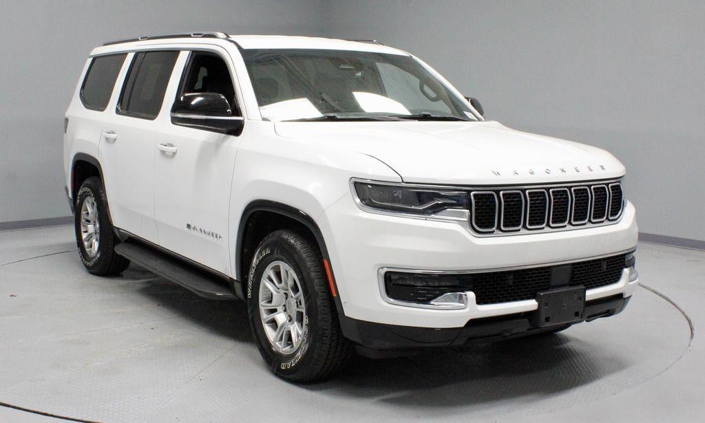 2023 Jeep Wagoneer Base