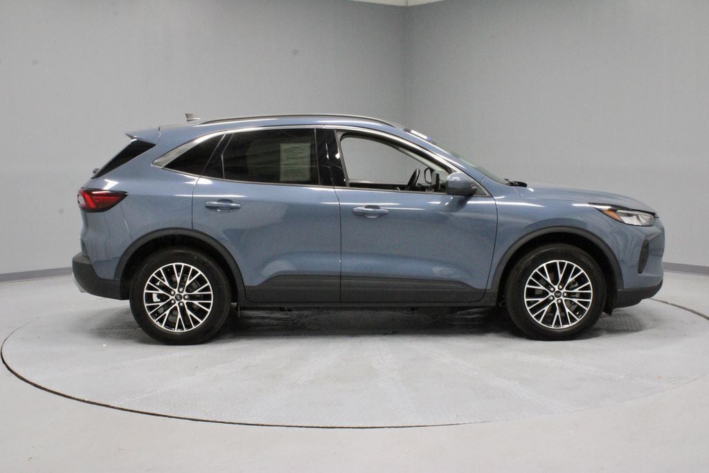 2023 Ford Escape Base