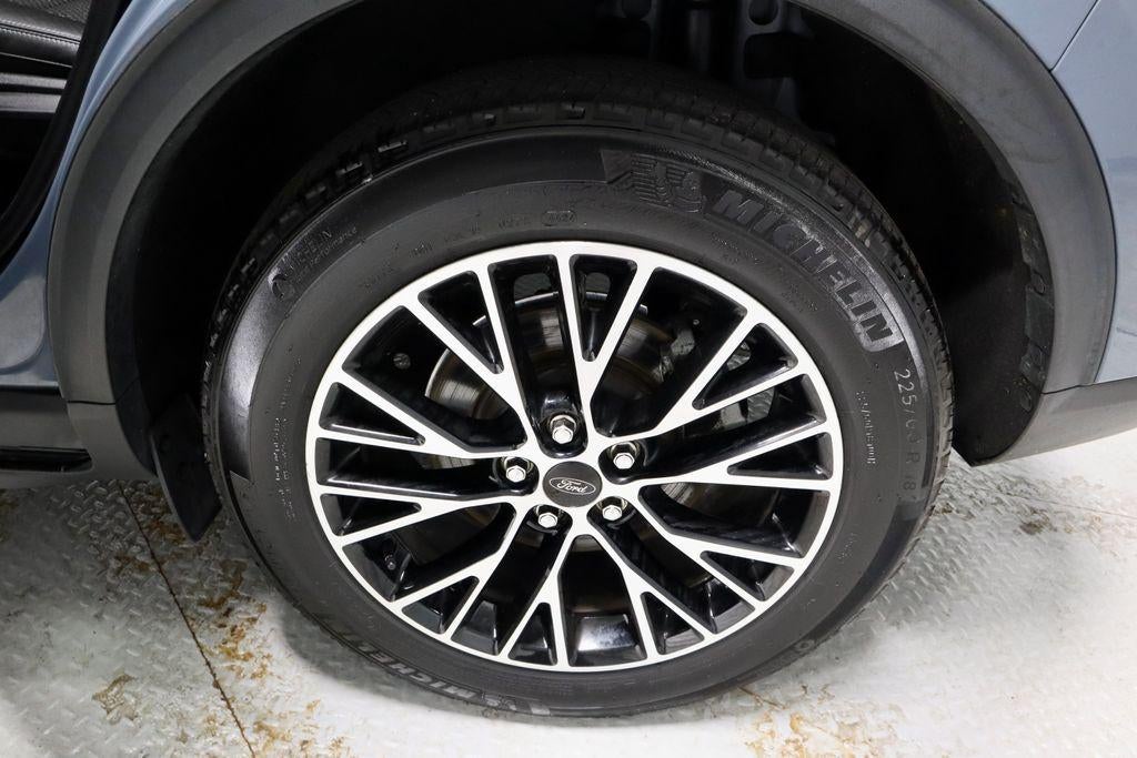 2023 Ford Escape Base