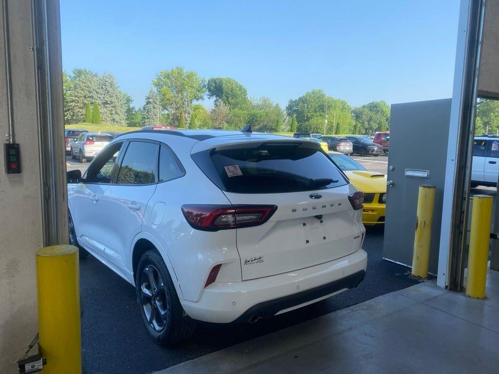 2023 Ford Escape ST-Line Select