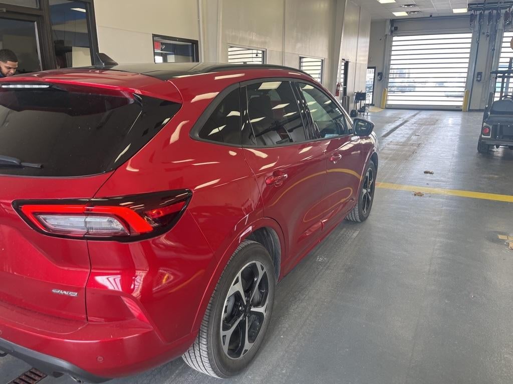 2023 Ford Escape ST-Line Select