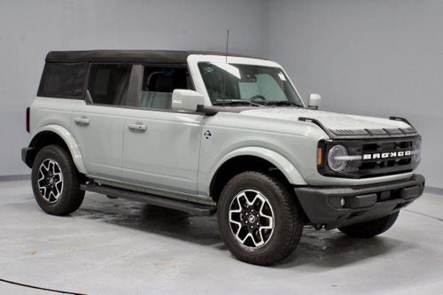 2024 Ford Bronco Outer Banks