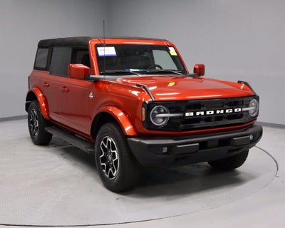 2024 Ford Bronco Outer Banks